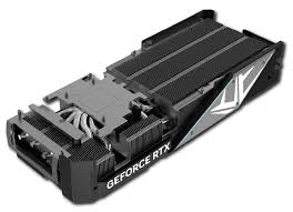 INNO3D RTX 5070 12 GB ICHILL X3